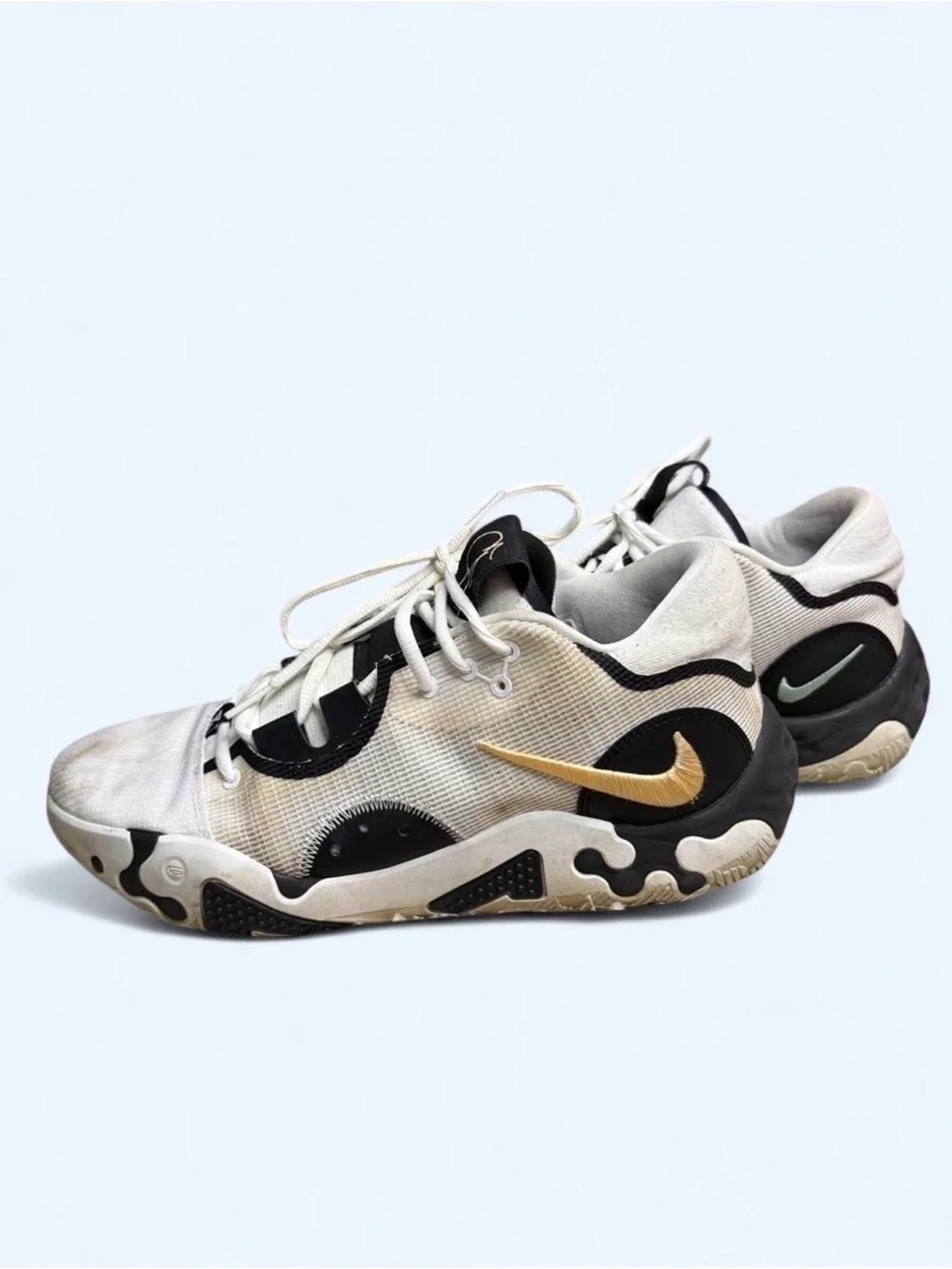 Nike Men's PG 6 White and Black Sneakers with Gold Swoosh